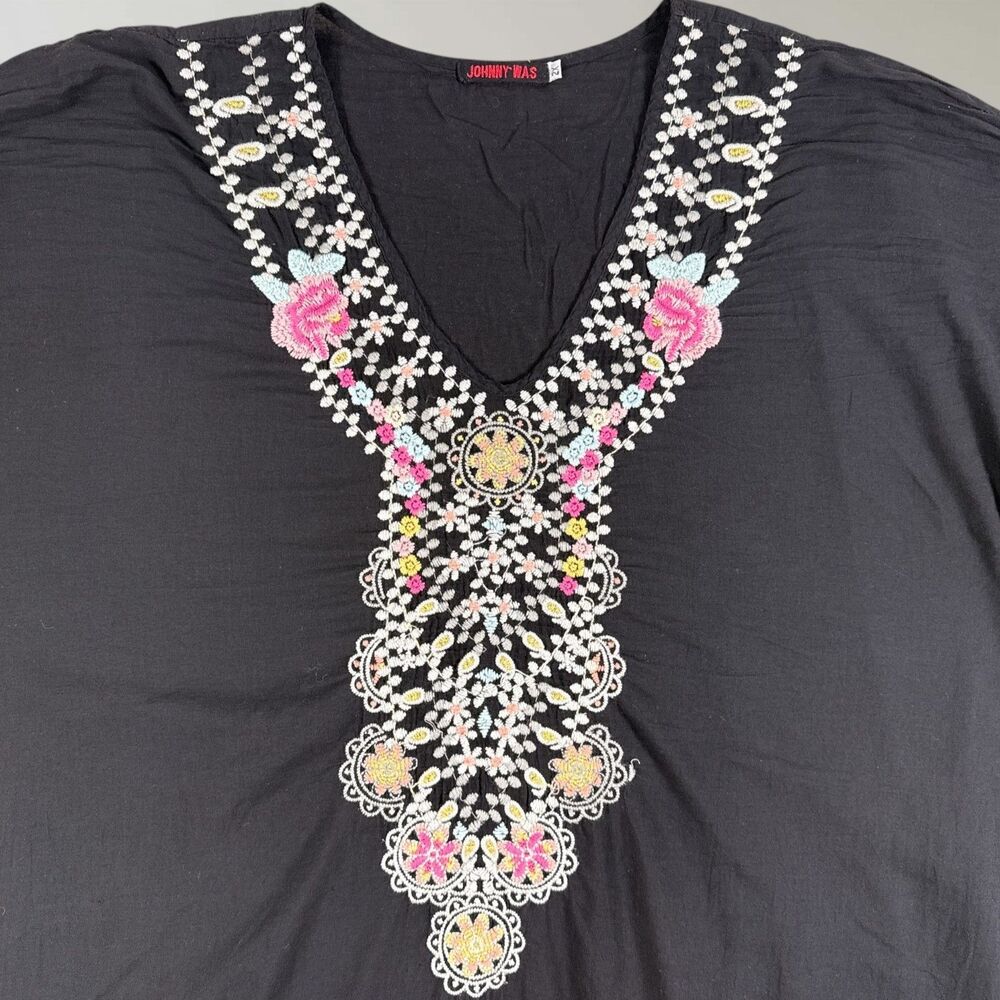 Johnny Was Blouse Tunic Top V-Neck Embroidered Floral Boho Cottage Core Size 2X - Picture 2 of 9